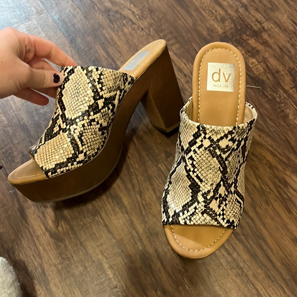 Dolce Vita mules! Brand new!!